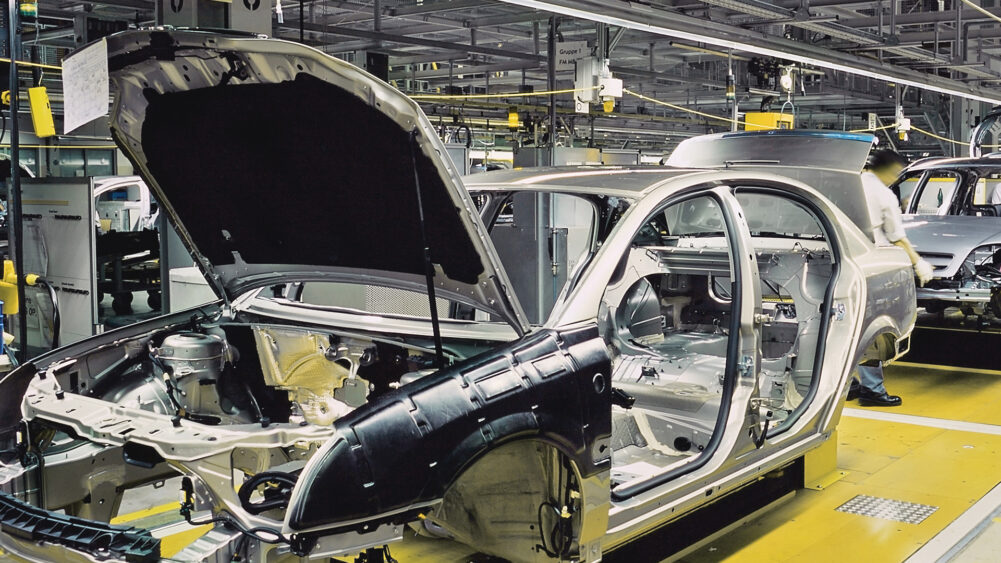 Fließband in der Automobilindustrie.